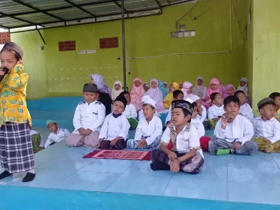 Praktik Sholat Berjama'ah